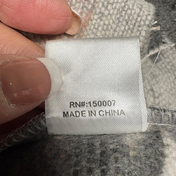 Veveret Jacket Womens Size Large Gray Pink Aztec Raw Edge Cropped Long Sleeve - Picture 7 of 8